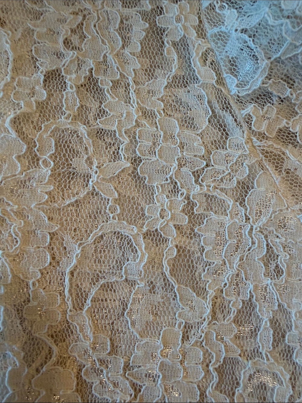 Comfy U.S.A Women’s Cream Lace Button-Down Tunic Shirt - Picture 13 of 15